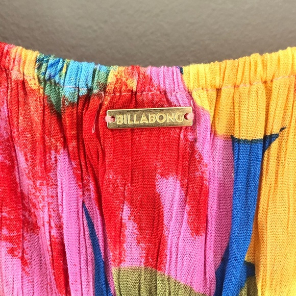 Billabong Rebel Heart Multicolor Floral Print Ruffle Dress. Medium - Picture 8 of 10